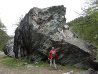 DSC6414  Deuxième gros bloc à droite côté torrent