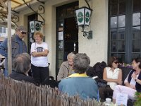 DSC4104  Dimanche 6 juillet 2014, rendez-vous au café devant la gare de Lamballe