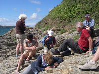 IMGP1584  Recherche de béryl dans les gneiss