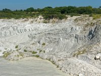 DSC1231 DxO  Zone d'exploitation le long du filon de quartz