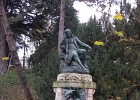 IMGP0756  Statue de Bernardin de Saint Pierre.