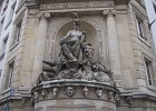 IMGP0776  Fontaine de Cuvier au coin des rues de Linné et de Cuvier.